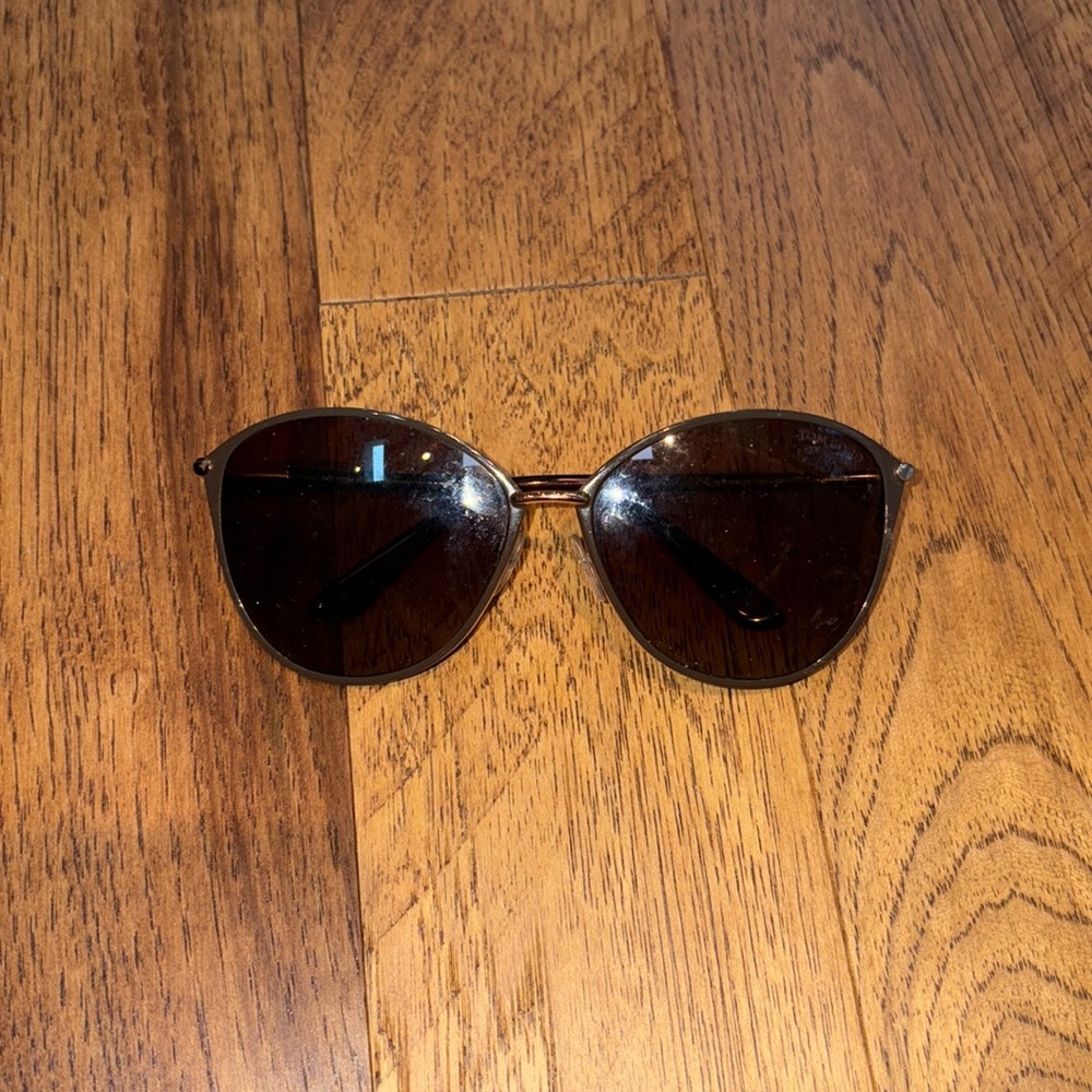 Tom Ford Woman’s Brown Polarized Sunglasses